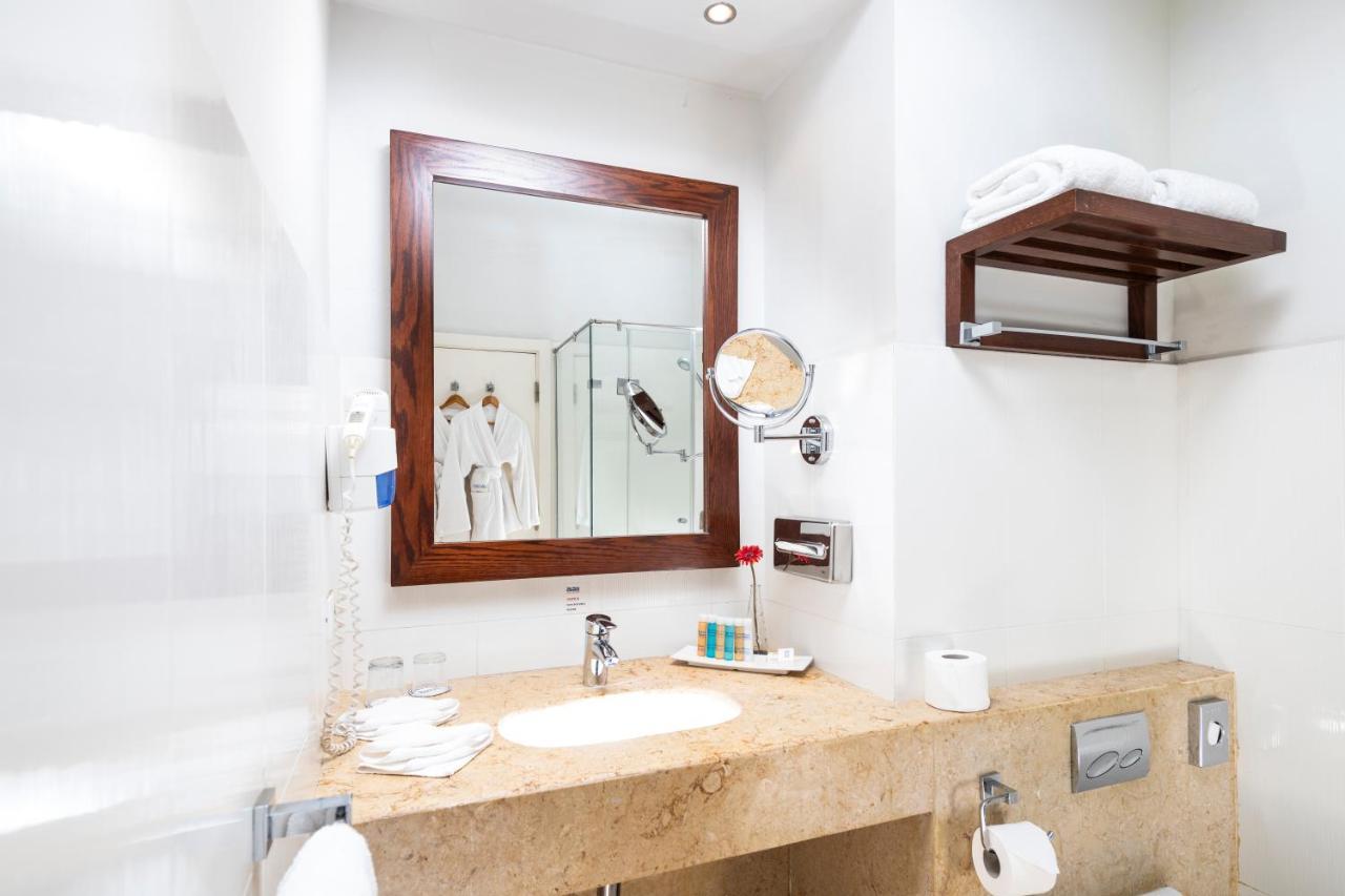 Rezort Three Corners Ocean View El Gouna - Adults Only 4*